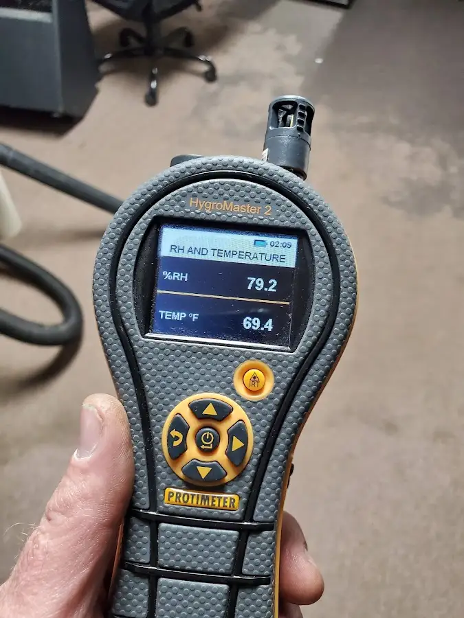 Moisture meter humidity assessment for Fire & Smoke Damage Restoration in Pontiac
